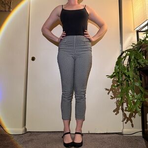 Signature Vintage Style Gingham Cropped Pants